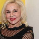 Μπέσσυ Αργυράκη: Λένε ότι το παίζω μπεμπέκα